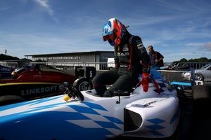 Rising Star Thomas Randle