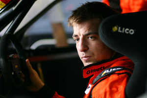 Joe Osborne getting ready to race