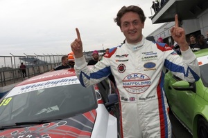 Rising Star Bobby Thompson