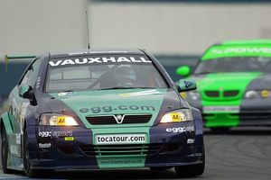 Phil in the Team Egg Sport Vauxhall AstraBTCC in 2001