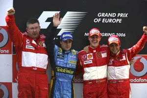 Ross on the podium at 2006 European GP with F Alonso, M Schumacher and P Massa